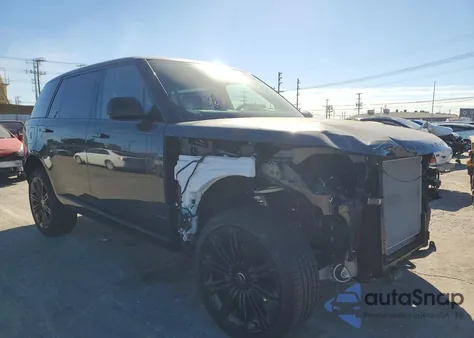 2025 Land Rover Range Rover Se z USA, uszkodzony, nr VIN SALKPBFUXSA290277